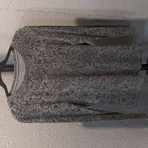 Cuddl Duds long sleeve soft wear with stretch